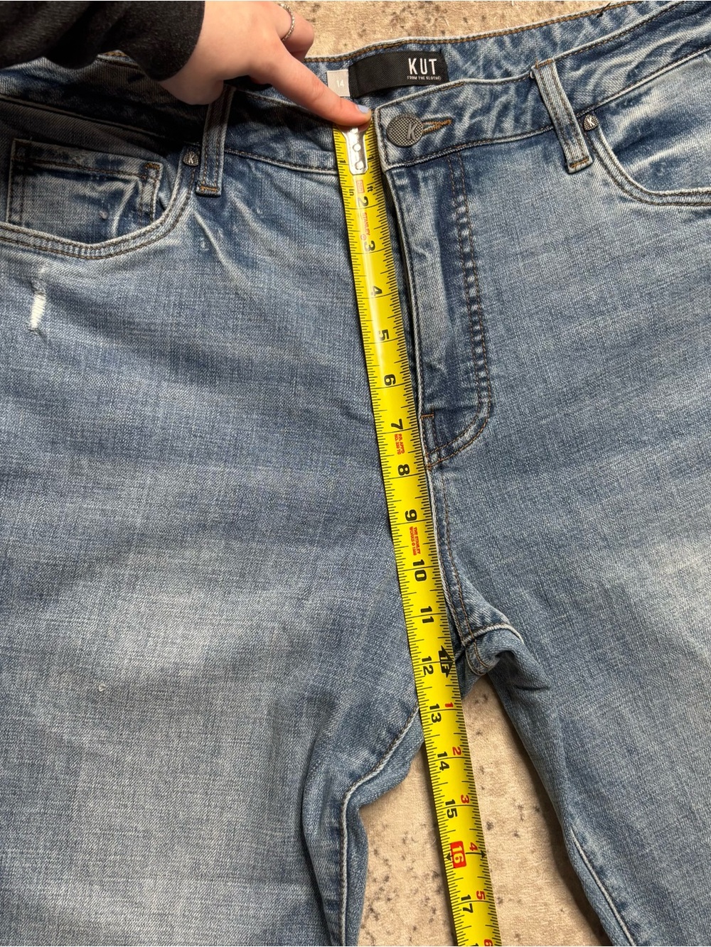 Kut from the Kloth Light Blue Catherine Fab Ab Boyfriend Jeans Size 14 - Picture 5 of 9